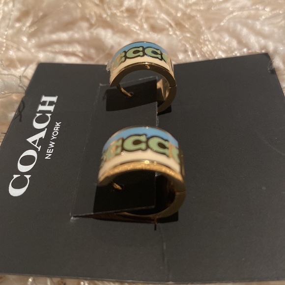 Coach Signature Enamel Hoop Earrings NWT - Picture 5 of 7